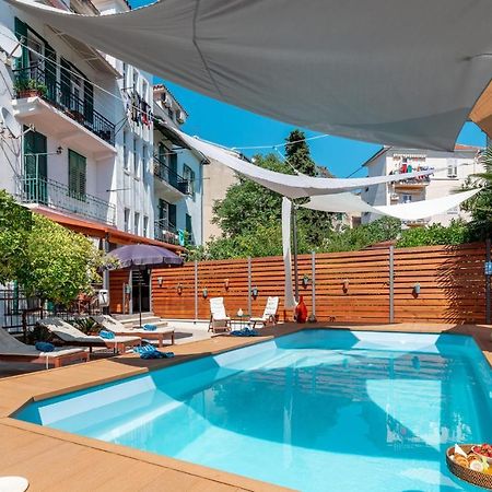 Evala Luxury Rooms With Pool And Garden Split Exteriör bild