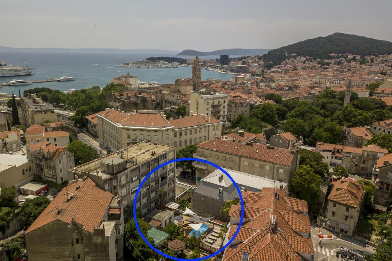 Evala Luxury Rooms With Pool And Garden Split Exteriör bild